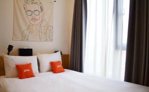 Phòng Standard giường đôi (Standard Double Room)