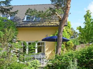 Haus Baabinchen - Ferienhaus mit Kamin und Terrasse