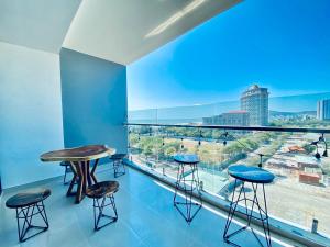 CĂN HỘ 3 PHÒNG NGỦ 160m2 VIEW BIỂN l Ban công rộng l 50M ra bãi tắm bãi sau Vũng Tàu