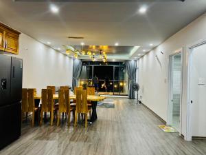 CĂN HỘ 3 PHÒNG NGỦ 160m2 VIEW BIỂN l Ban công rộng l 50M ra bãi tắm bãi sau Vũng Tàu