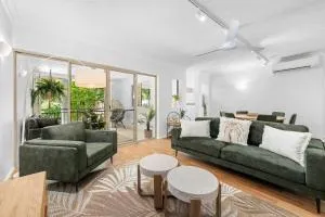 The Nest Cairns - 4 pools BBQ & Resort - Cairns North