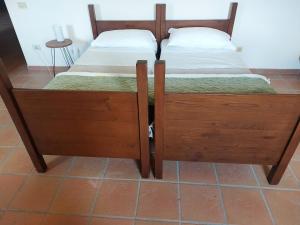 Camera Doppia con Letti Singoli con Bagno