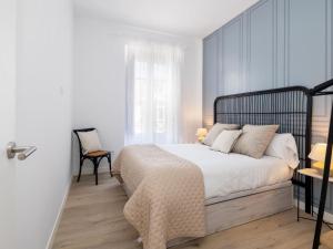 Bright and Elegant Gran Via apartments