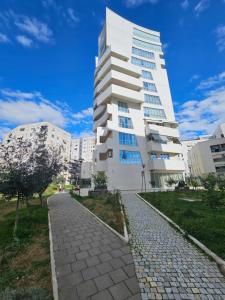 Magnet Residence Condo 1 self checkin