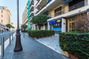 LE FRANCE-MASSENET AP3015 by Riviera Holiday Homes