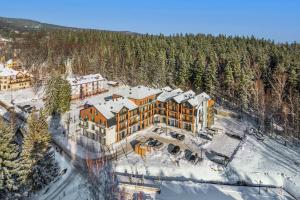 Ostoja Parku Narodowego, Sun & Snow