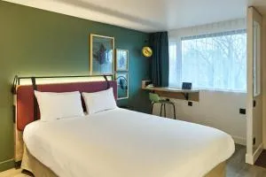 Campanile Villennes-Sur-Seine - Poissy - Hôtel rénové en 2024 - 莱米罗