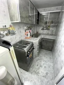 Studio meublé piscine en face - Point E