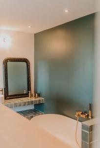 Maisons de vacances Maison face a la mer dans un domaine ecologique : photos des chambres