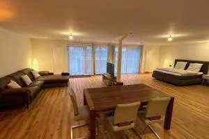 Loft Wohnung zwischen Altmühltal und Hallertau - 巴特乔京