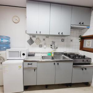 Cozy Private Home Newly Renovated #3