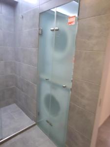 “ZEUS”, STYLISH LUXURY BUSINESS SUITE in the heart of Athens.