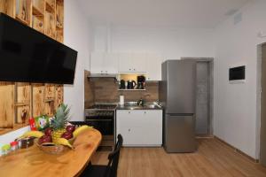 A comfy studio with hot tub