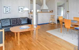 Holiday Home Hasselvænget Hejls Iii