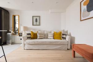 The Fulham Broadway Apartment