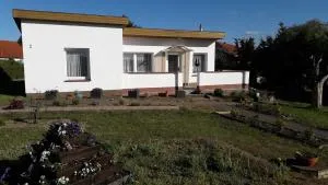 Kleiner Bunglow "Thea" - Lalendorf