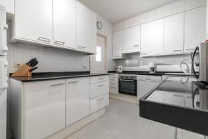 Home2Book Spacious & Bright Apt in Las Palmas City