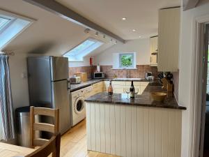 Spring Barn at Bolberry Court