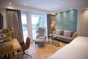 Deluxe Double Room with Balcony room in Hotel Jagdhaus Wiese