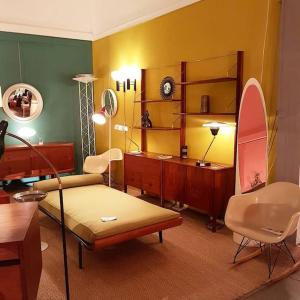 Une pause en Provence au Village des antiquaires de la Gare