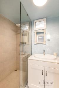 Kokkaris Destiny - at the heart of the City Center