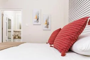 Botanic Bliss Living in Kingston - Tunbridge