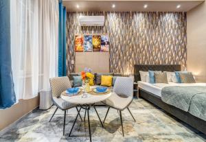 Budapest Magic Blue in Downtown