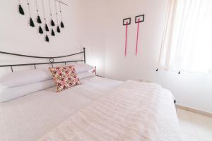 Yenne Apartment img37