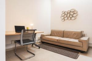 Puerta Condesa, Rooms & Studios