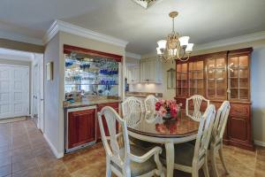 Schooner Court 731