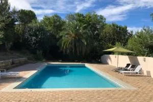 Spacious house with swimming pool - 蒙费列叙尔莱