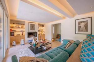 Villas Villa Tout confort 8 personnes ,wifi, Petanque, Piscine Privee : photos des chambres