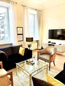 Luxury Executive Suite with Market Square View  room in Luxury Apartments MONDRIAN Market Square II