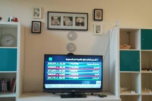 Apartment with Garden and Parking