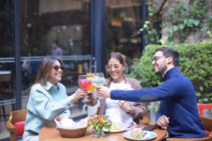 The Artisan D.C. Hotel, Autograph Collection