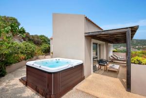 Baia Di Chia Resort Sardinia, Curio Collection By Hilton img33