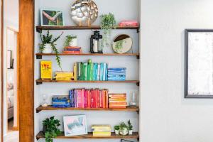 NEW Exciting Roma Condo Parque Mexico 550m Walk