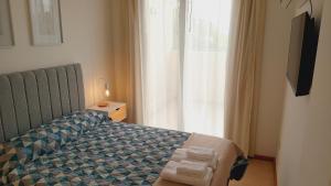 Condominio Monte Molinos - dpto en Nautico, 2 dormitorios y vista al lago