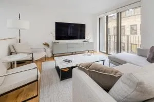 Luxury Central Mayfair Townhouse with AC 3BR 3BA - St James's