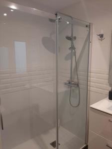 Herrikobarra - Apartamento en el centro a 500mts de la playa by Egona