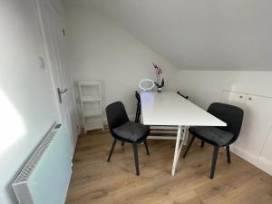 Brixton Penthouse Studio