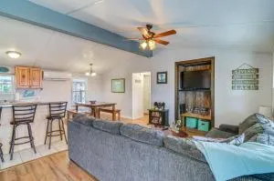 Monticello Home with Deck and Fire Pit Less Than 1 Mi to Water - Monticello