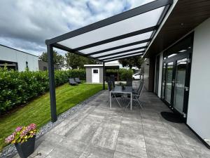 Ferienhaus Chalet Bungalow am See, Holland, Niederlande, Lathum