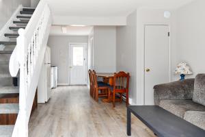 Palm Villa @ The Reef