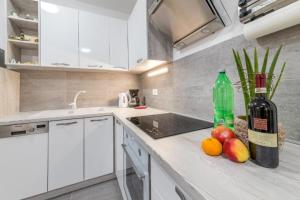 Apartments with parking space Baska, Krk - 22416