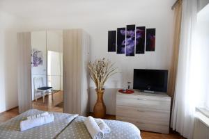 Apartments by the sea Umag - 22536