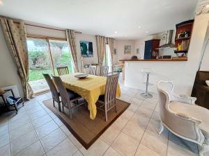 Villa contemporaine: terrasse, jardin clos, 4 chambres, proche mer et attractions - FR-1-361-74