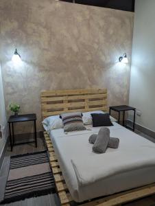 Yellow House - Country house near La Fortuna