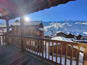 Chalet confortable à Val Thorens, 50m des pistes, 8 pers., cheminée, parking, local à skis - FR-1-637-80
