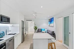 Belle Escapes Drift Beachfront Resort Suite 4403